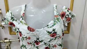 Floral Cold Shoulder Top