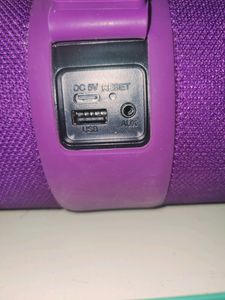 Boat Speaker. Like New . Good Condition.