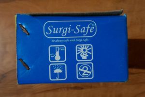 Surgi - Safe Non - Sterile Latex Surgical Gloves