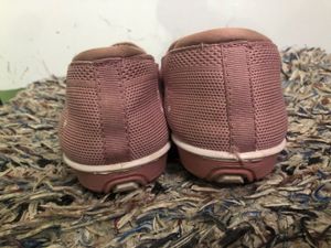 Comfortable Pink Knit Loafers