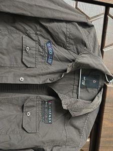 Men's Casual Button-Up Shirt
