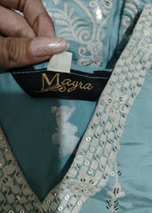 Elegant Mint Green Embroidered Kurti Set