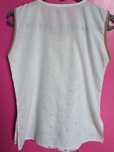 Beautiful Embroidered Sleeveless Kurti  with Se