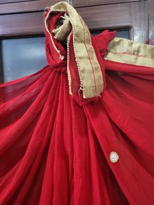Beautiful Red saree in pure fabric