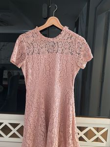 Ginger Elegant Lace Dress, Knee length Bust-34 L