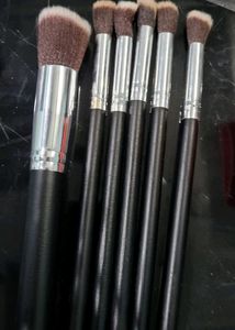 Pack 10 MAKEUP Brush &amp; brushes Cleaning Pad