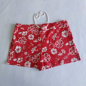 Red Floral Summer Shorts 🌺