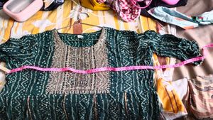 Elegant Green Kurta Set with Embellishments