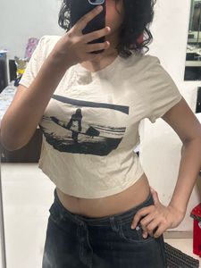 Cropped T-Shirt with Graphic Print