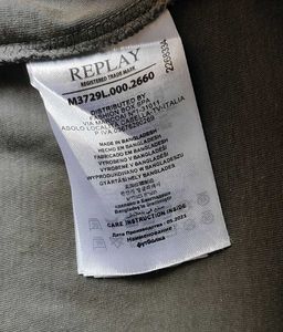 Replay Grey V-Neck T-Shirt – Size M