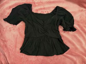 Black Puff Sleeve Smocked Top