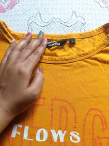Zudio Women Yellow Cotton 💛  Tshirt