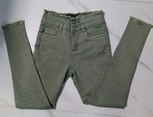 OLIVE JEANS