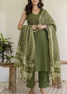 Elegant Olive Green Kurta Set
