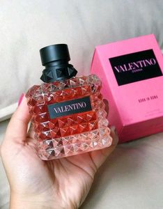 SALE 🔥🔥Valentino Donna Born in Roma Eau de Parfu