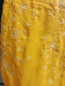 Beautiful Zaree Work Yellow 💛 Saree...