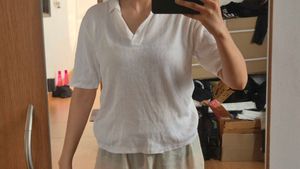 White Collared Casual Top