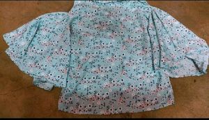 Women Floral Print Top