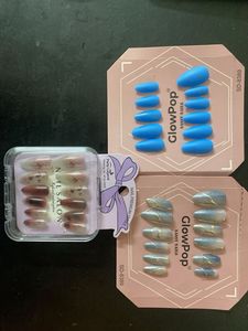 Press-On Nails Set