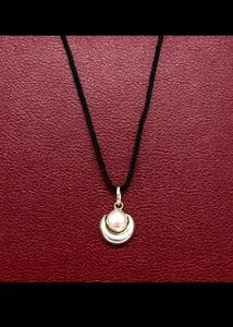 92.5 silver pearl pandent (चंद्रमा)
