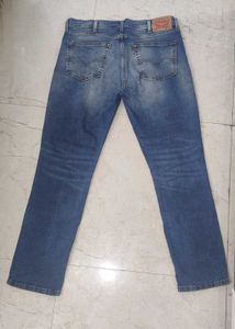Men's Blue Wash Jeans