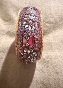 Maroon Glitter Lac Kada