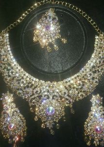 Necklace With earing And Maang Tika.