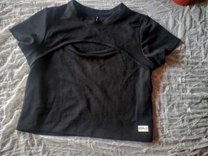 Black Open Front Cropped Shrug