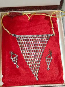 Sparkling dimanad Necklace & Earrings Set