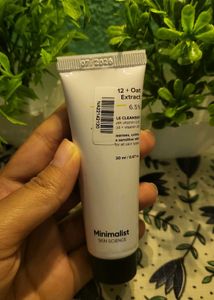 Minimalist 12+ Oat Extract Cleanser