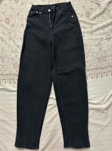 H&M Mom Fit Jeans