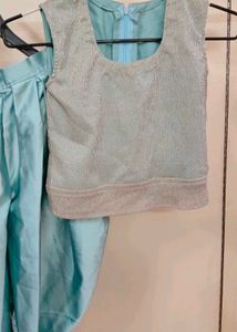 Girls' Ethnic Set - Stylish &amp; Cute!