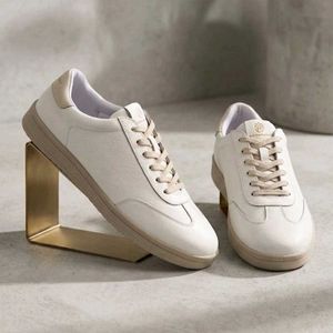 Men's White Leather Sneakers
