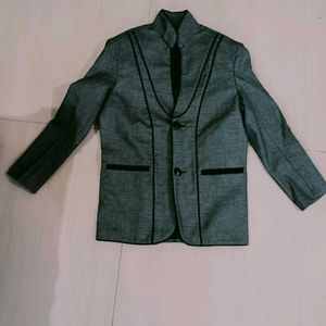 Stylish Grey Blazer with Black Trim