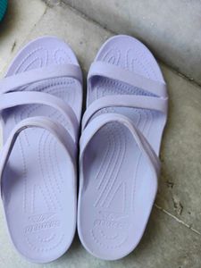 7 Flat Sandals