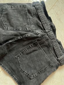 H&amp;M Carbon Black Denim Shorts with Belt