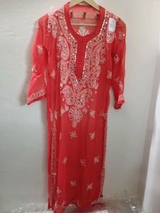 chikankari kurti