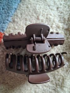 Heart-shaped Hair Clip