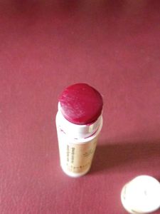Kaumudi Naturals Lipbalm