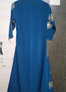 Teal Embroidered Kurta Set with Peach Dupa