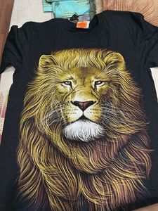 Men's Black Lion Print T-Shirt
