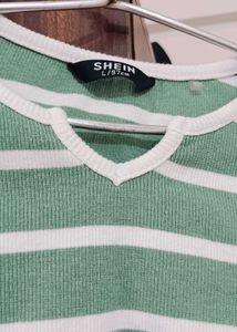 Striped Cropped Long Sleeve Top