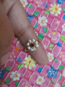 Very Beautiful Ring This Can Be Fit Any Finger.
