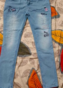 Skyblue Women Stylish Skinny jeans 👖