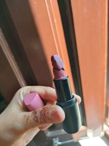 Staze &amp; Matt Look Lipsticks
