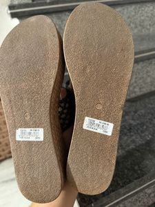 Inc.5 wedge heel