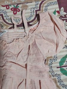 Chic Peach Puff Sleeve Top