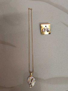Elegant Pendant Necklace and Earring Set