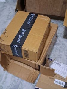 send offers storage box