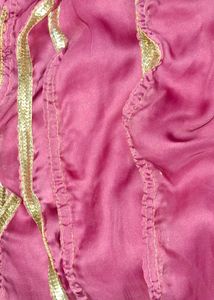 Beautiful Pink Ombre Saree with Gold Border